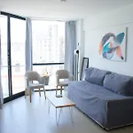Studio a estrenar! En el centro de BA c/jacuzzi y parrilla